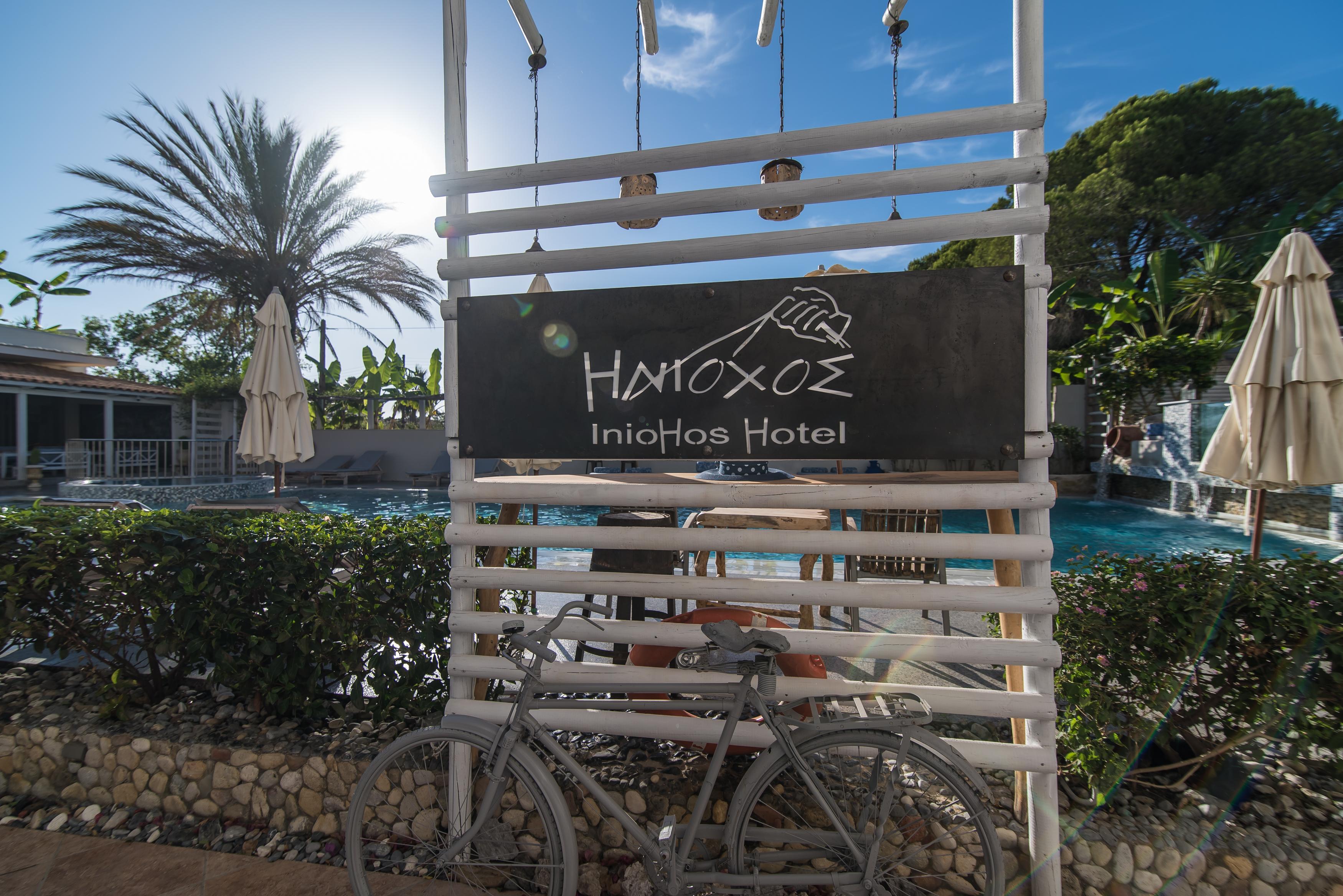 Iniohos Zante & ארגאסי