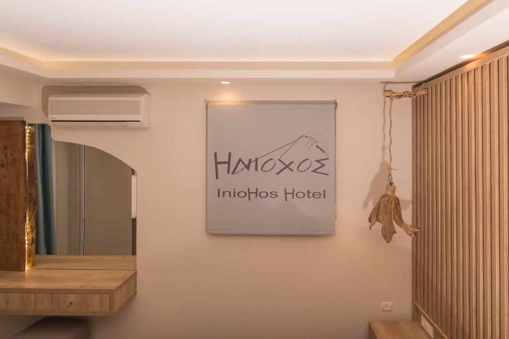 Iniohos Zante & Hotel