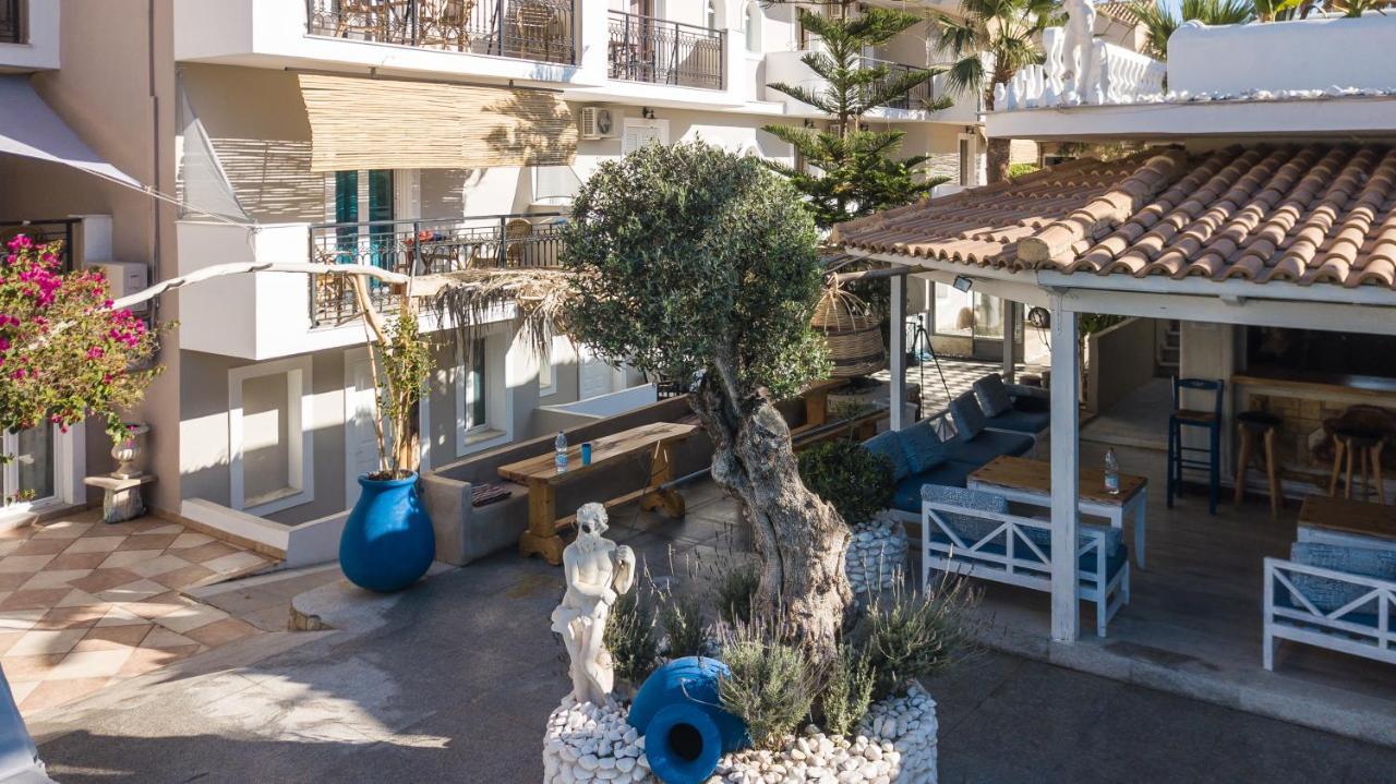 Iniohos Zante &